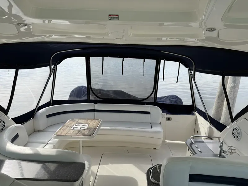 Slide: The Image of Sea Ray 48 Sundancer 2006 - 44