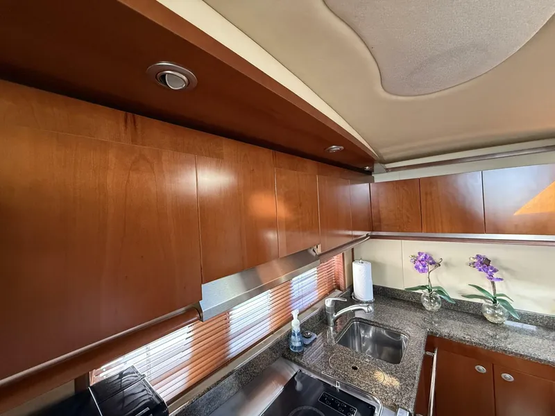 Slide: The Image of Sea Ray 48 Sundancer 2006 - 62