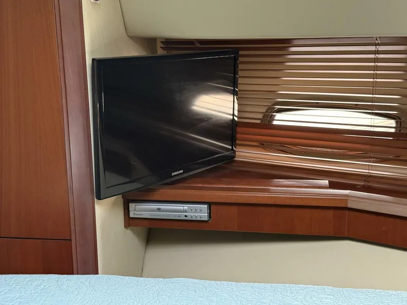 Slide: The Image of Sea Ray 48 Sundancer 2006 - 68