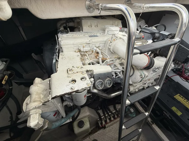 Slide: The Image of Sea Ray 48 Sundancer 2006 - 94