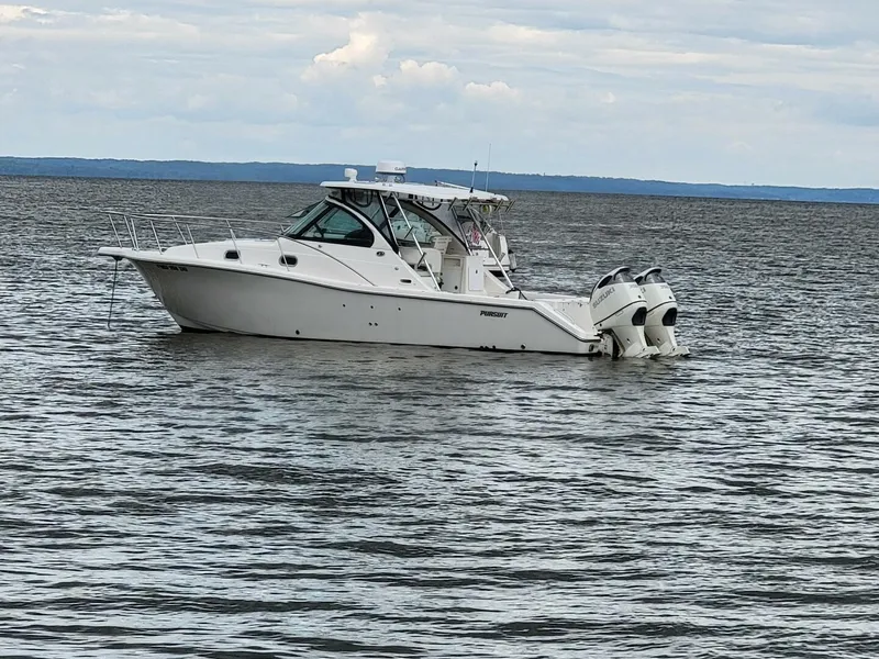 The Image of Pursuit OS 335 Offshore 2007 - 0
