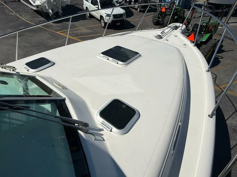 Slide: The Image of Pursuit OS 335 Offshore 2007 - 4