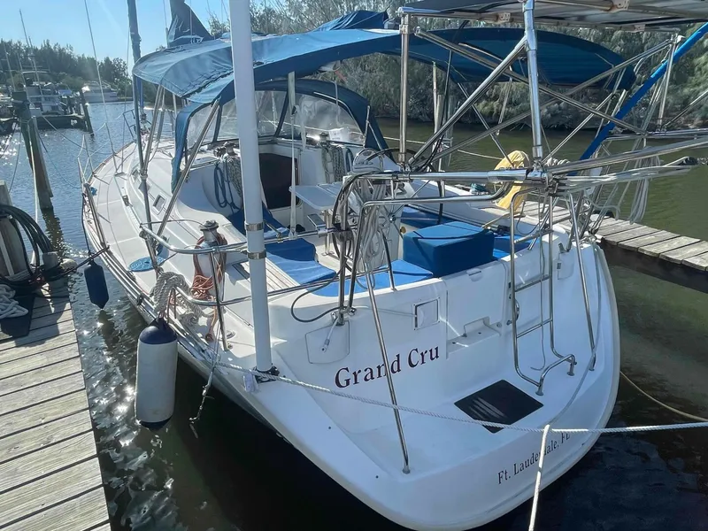 The Image of Beneteau 393 2006 - 0