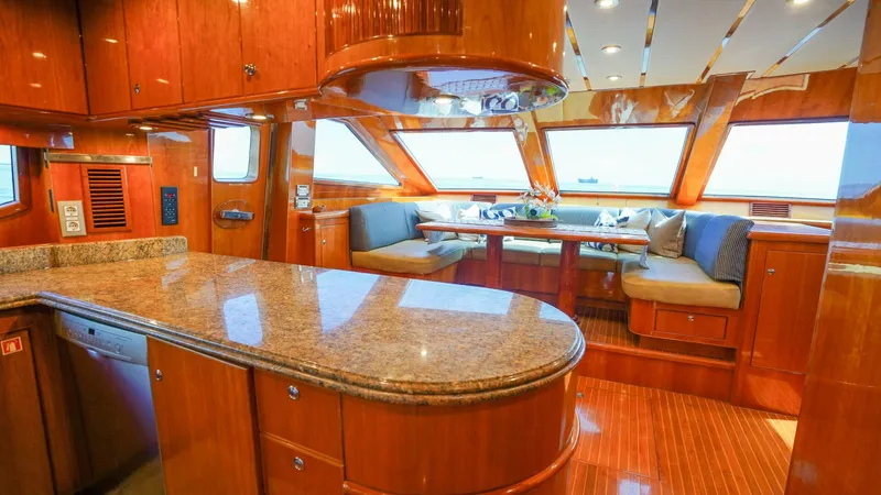 Slide: The Image of Motor Yacht 82MY 2001 - 23