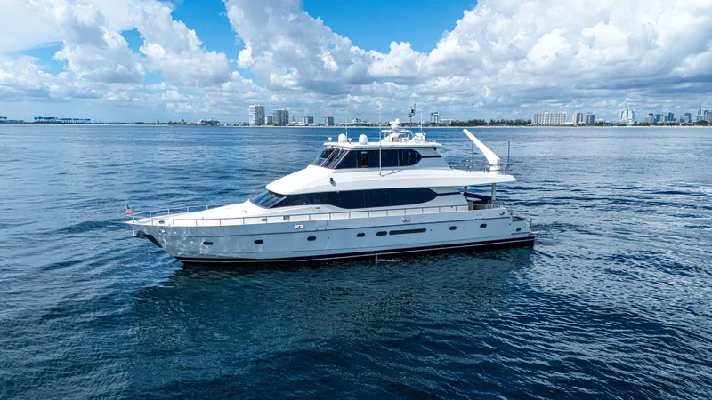 Slide: The Image of Motor Yacht 82MY 2001 - 8