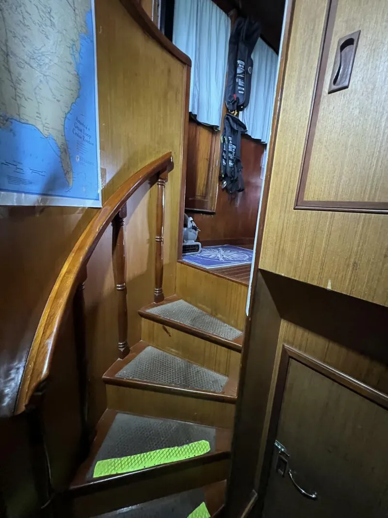 Slide: The Image of Sea Ranger 45 Raised Pilot House 1981 - 21