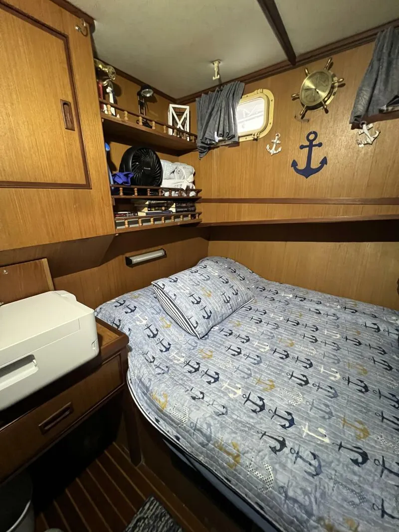 Slide: The Image of Sea Ranger 45 Raised Pilot House 1981 - 24