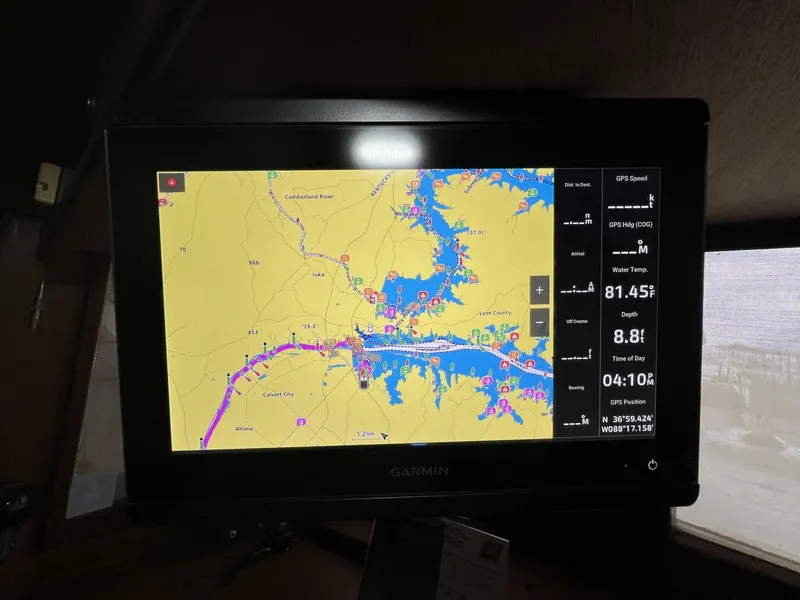Slide: The Image of Sea Ranger 45 Raised Pilot House 1981 - 33