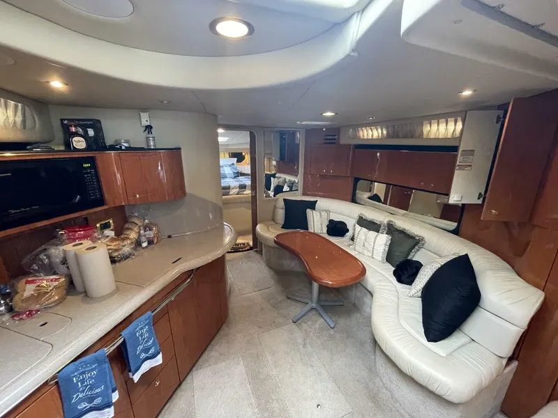 Slide: The Image of Sea Ray 380 Sundancer 2000 - 10