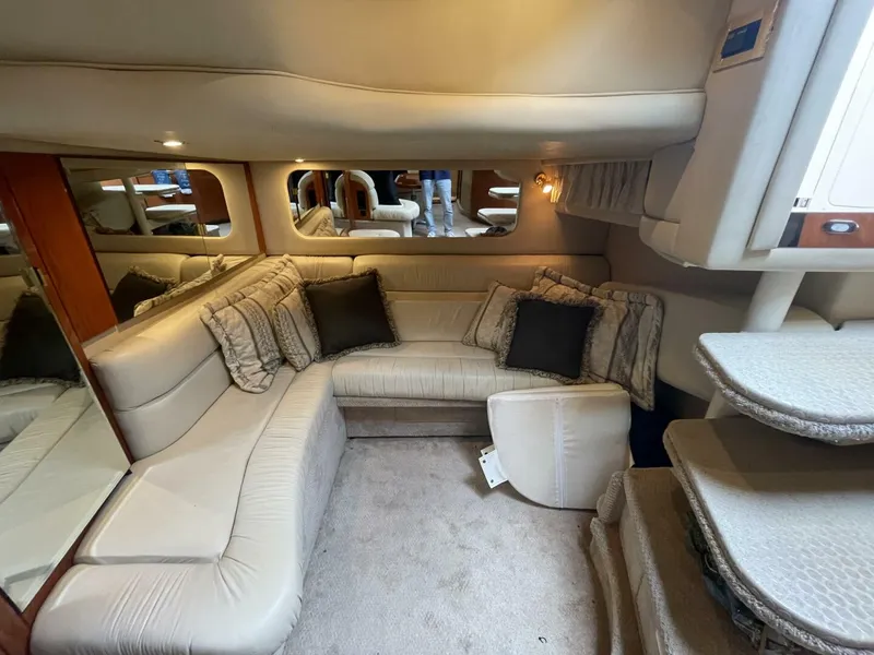 Slide: The Image of Sea Ray 380 Sundancer 2000 - 13
