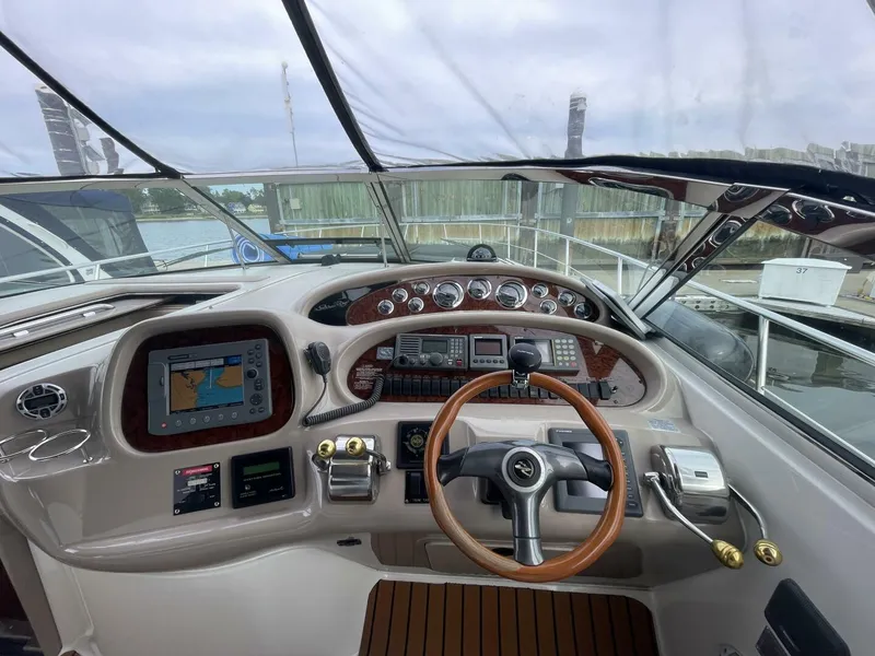 Slide: The Image of Sea Ray 380 Sundancer 2000 - 9