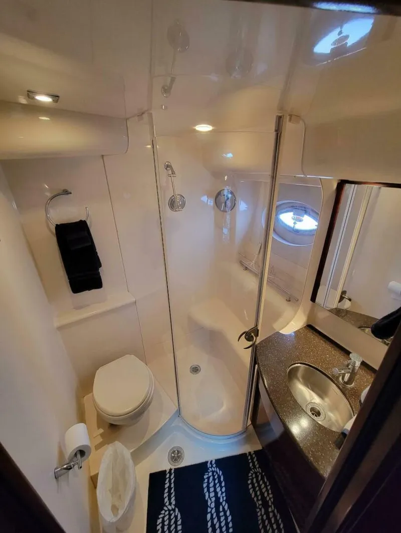Slide: The Image of Meridian 441 Sedan 2011 - 10