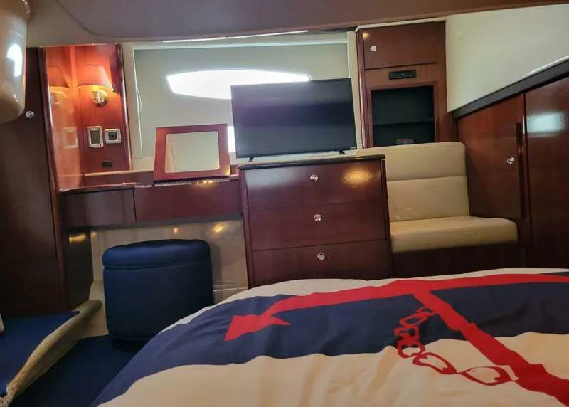 Slide: The Image of Meridian 441 Sedan 2011 - 16