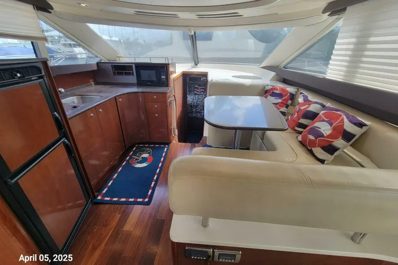 Slide: The Image of Meridian 441 Sedan 2011 - 24