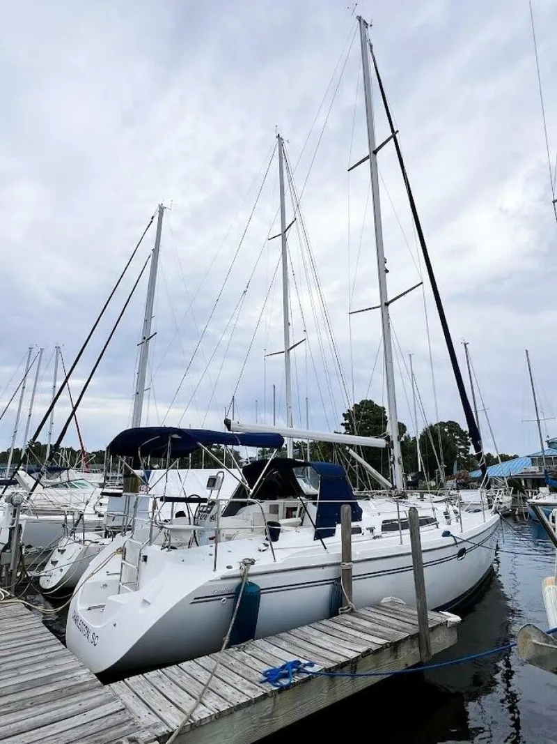 Slide: The Image of Catalina 350 MK II 2007 - 2