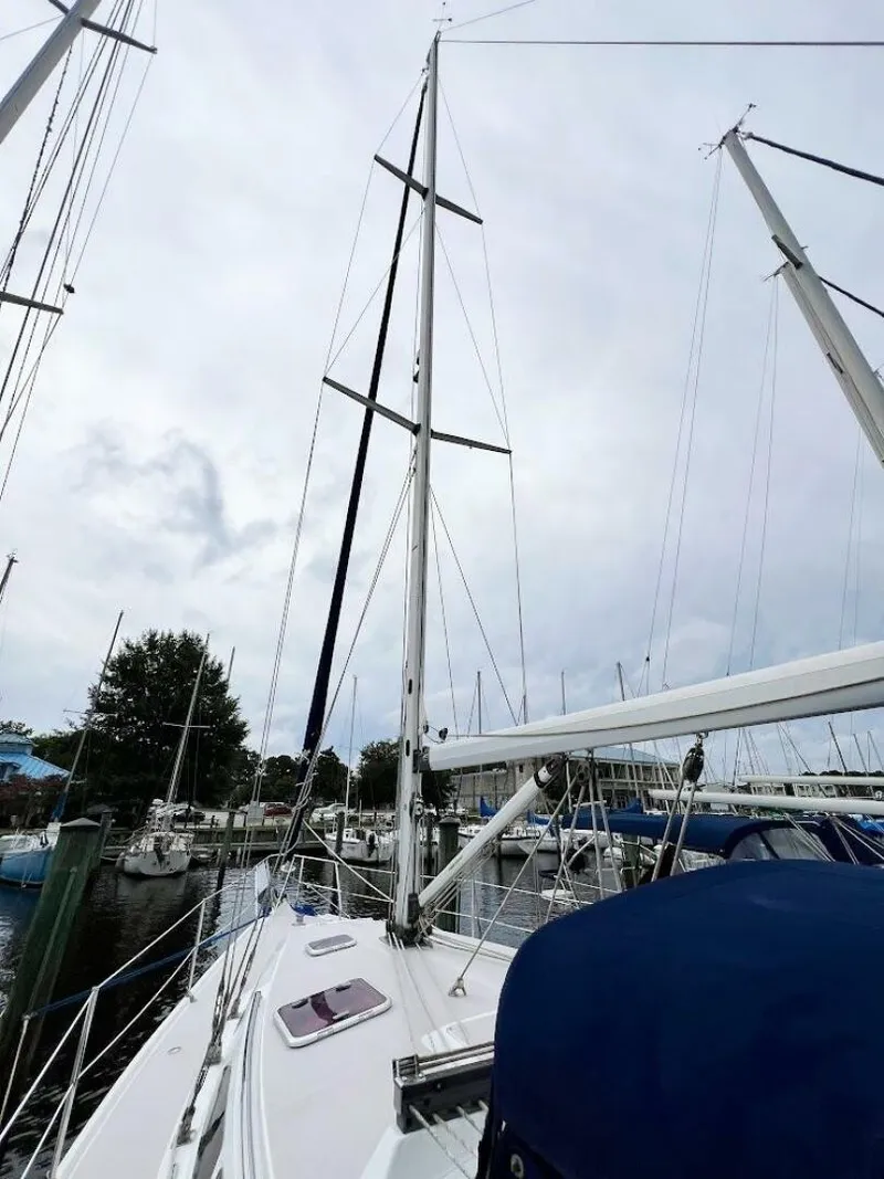 Slide: The Image of Catalina 350 MK II 2007 - 35