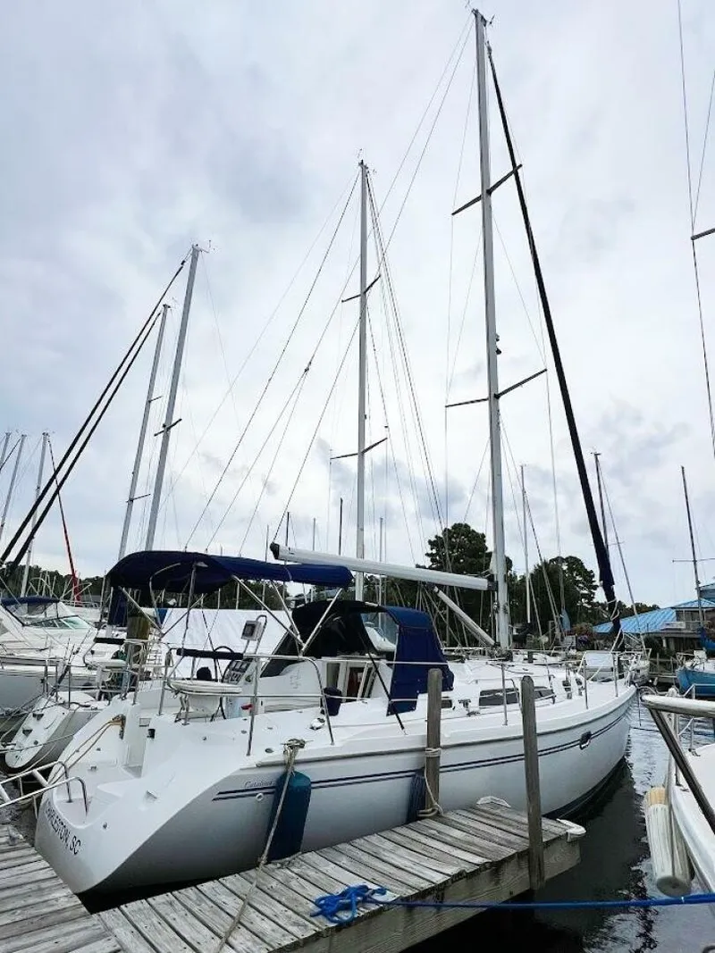 Slide: The Image of Catalina 350 MK II 2007 - 37