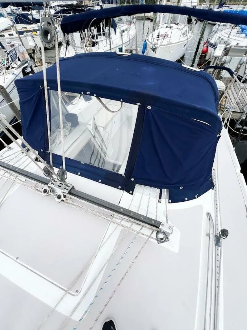 Slide: The Image of Catalina 350 MK II 2007 - 44