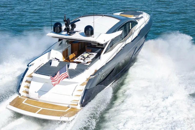 Slide: The Image of Sunseeker Predator 2020 - 22