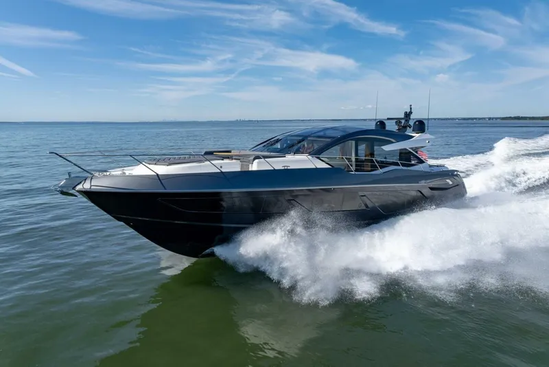 Slide: The Image of Sunseeker Predator 2020 - 25
