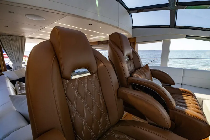Slide: The Image of Sunseeker Predator 2020 - 57