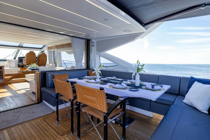 Slide: The Image of Sunseeker Predator 2020 - 66