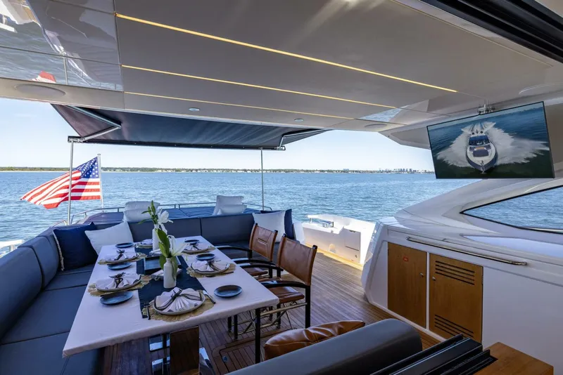 Slide: The Image of Sunseeker Predator 2020 - 68