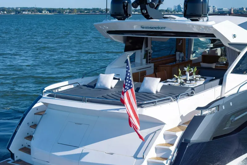 Slide: The Image of Sunseeker Predator 2020 - 8