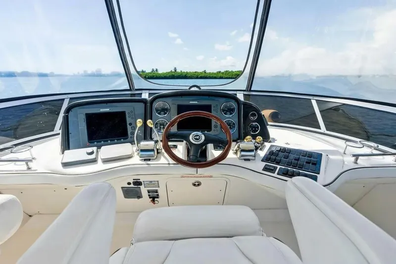 Slide: The Image of Sea Ray 44 Sedan Bridge 2007 - 7