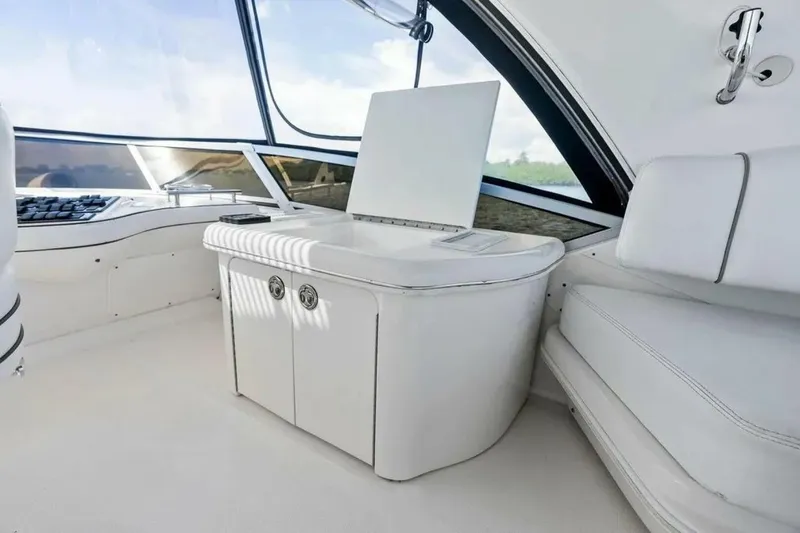 Slide: The Image of Sea Ray 44 Sedan Bridge 2007 - 9