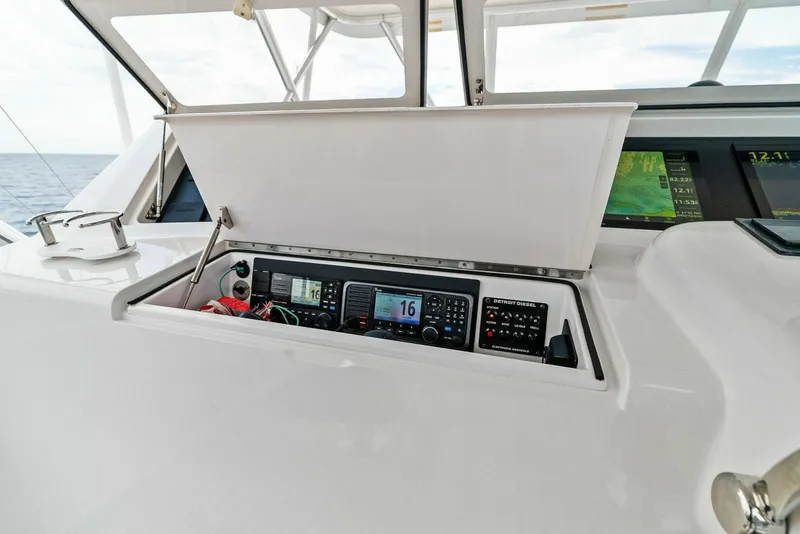 Slide: The Image of Viking 61 Convertible 2006 - 60