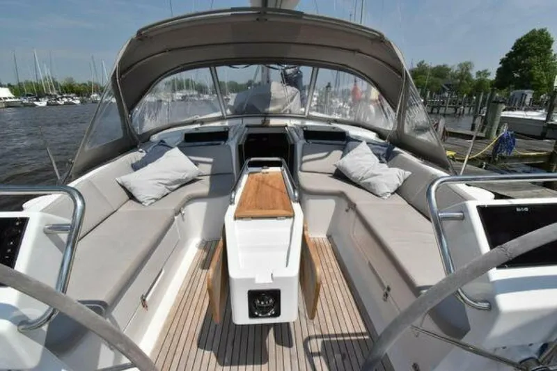 Slide: The Image of Hanse 455 2016 - 2