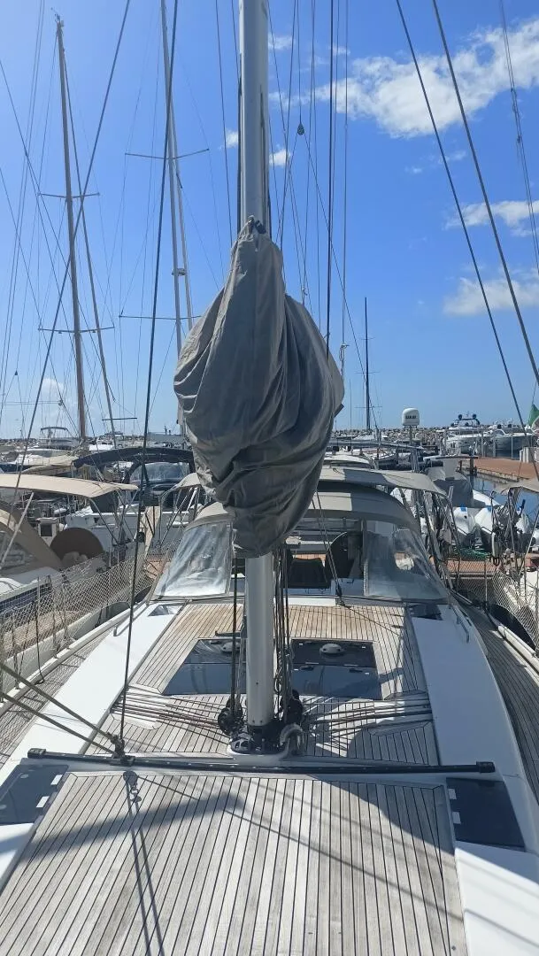 Slide: The Image of Hanse 455 2016 - 6
