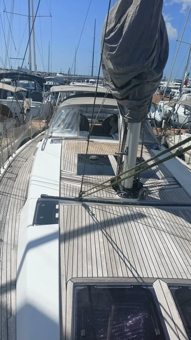 Slide: The Image of Hanse 455 2016 - 9