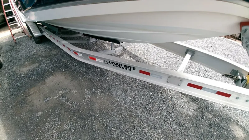 Slide: The Image of Wellcraft 352 Sport 2006 - 17