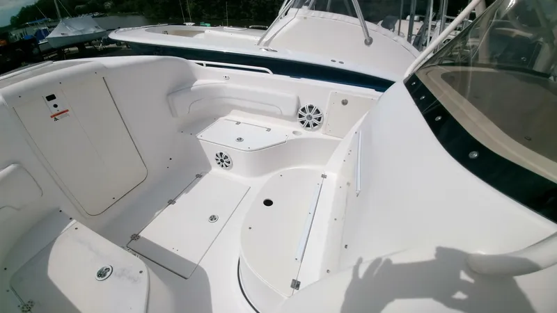 Slide: The Image of Wellcraft 352 Sport 2006 - 8