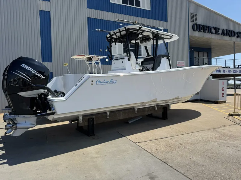 Slide: The Image of Onslow Bay 33 TE 2022 - 35
