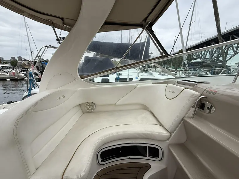 Slide: The Image of Sea Ray 280 Sundancer 2002 - 16