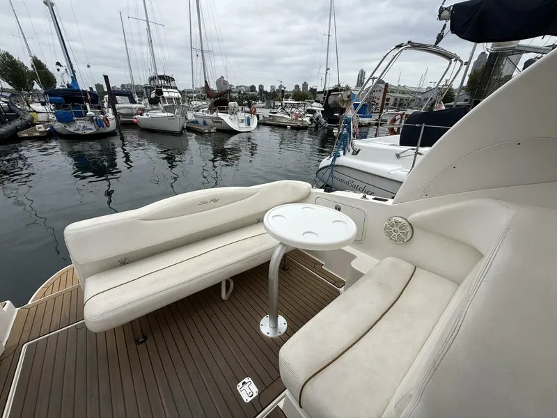 Slide: The Image of Sea Ray 280 Sundancer 2002 - 20