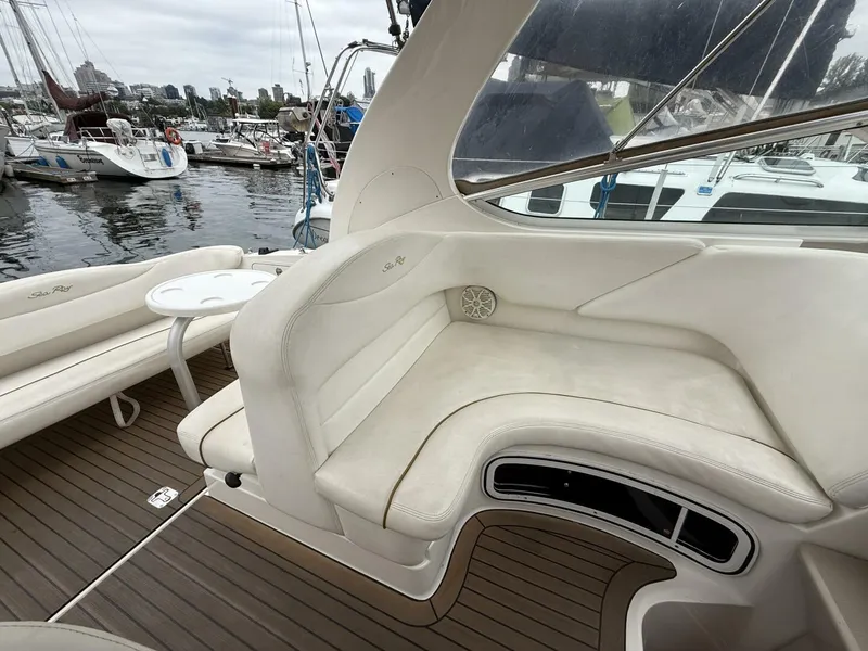 Slide: The Image of Sea Ray 280 Sundancer 2002 - 22