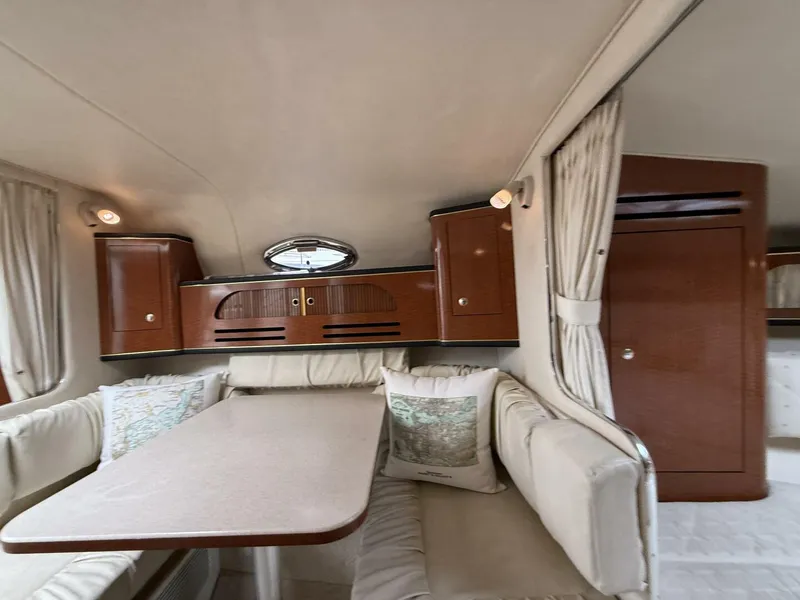 Slide: The Image of Sea Ray 280 Sundancer 2002 - 27