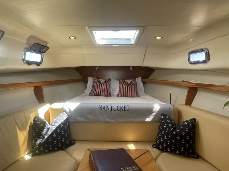 Slide: The Image of Mainship 30 Pilot II 2005 - 20