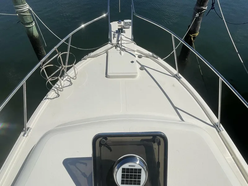 Slide: The Image of Mainship 30 Pilot II 2005 - 36