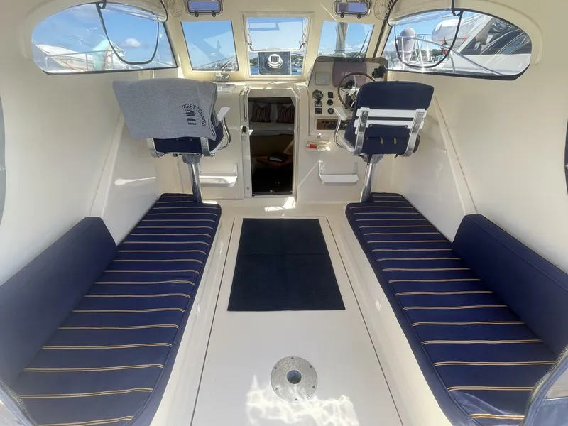 Slide: The Image of Mainship 30 Pilot II 2005 - 37