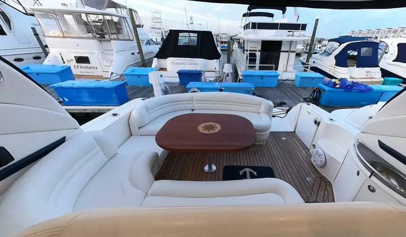 Slide: The Image of Sea Ray 44 Sundancer 2006 - 4