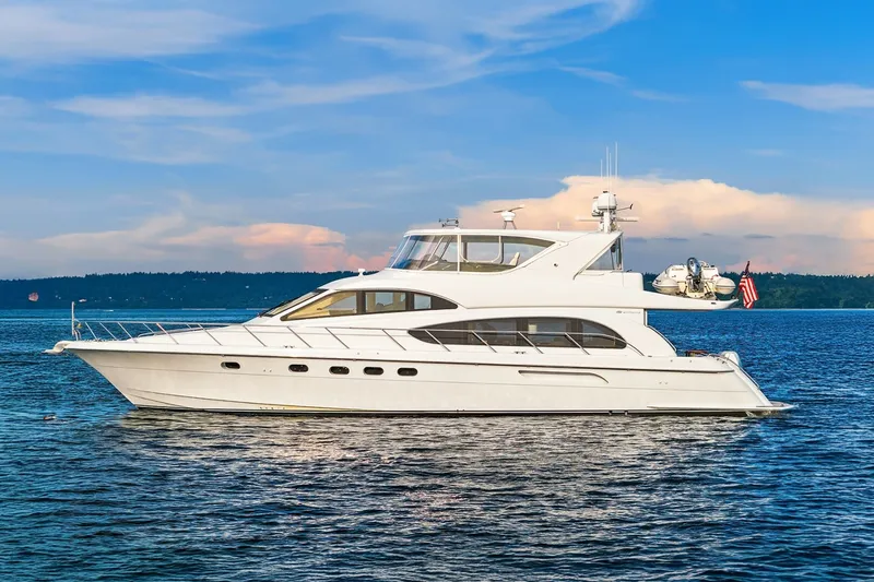 Slide: The Image of Hatteras Cockpit Motoryacht 2001 - 26
