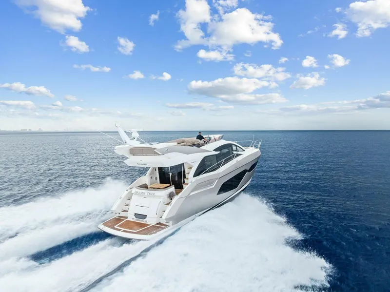 Slide: The Image of Sunseeker Manhattan 52 2020 - 3