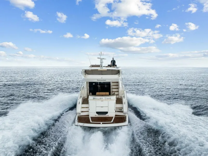 Slide: The Image of Sunseeker Manhattan 52 2020 - 5