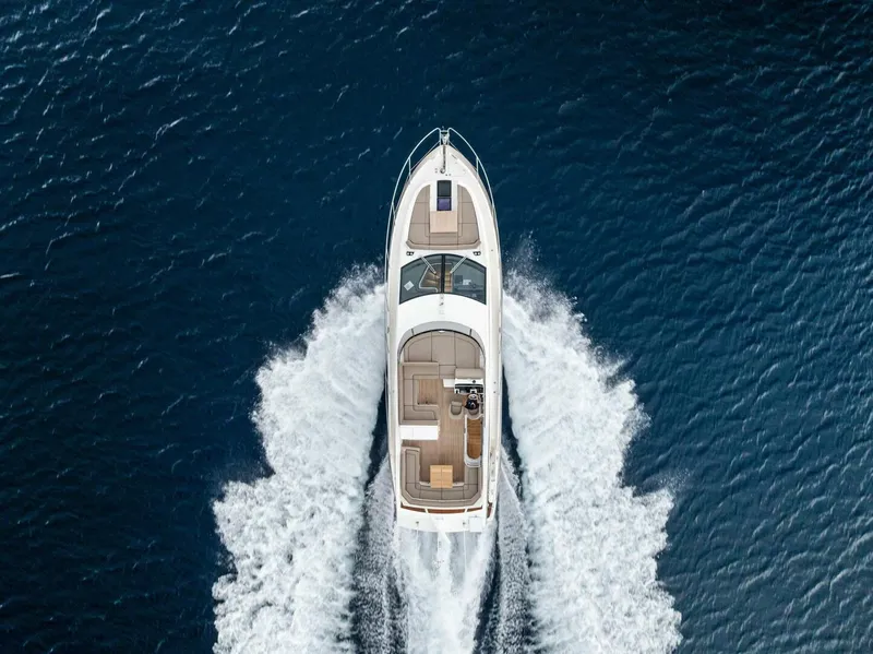Slide: The Image of Sunseeker Manhattan 52 2020 - 7