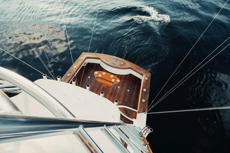 Slide: The Image of F&S 40 Open Express 2016 - 22